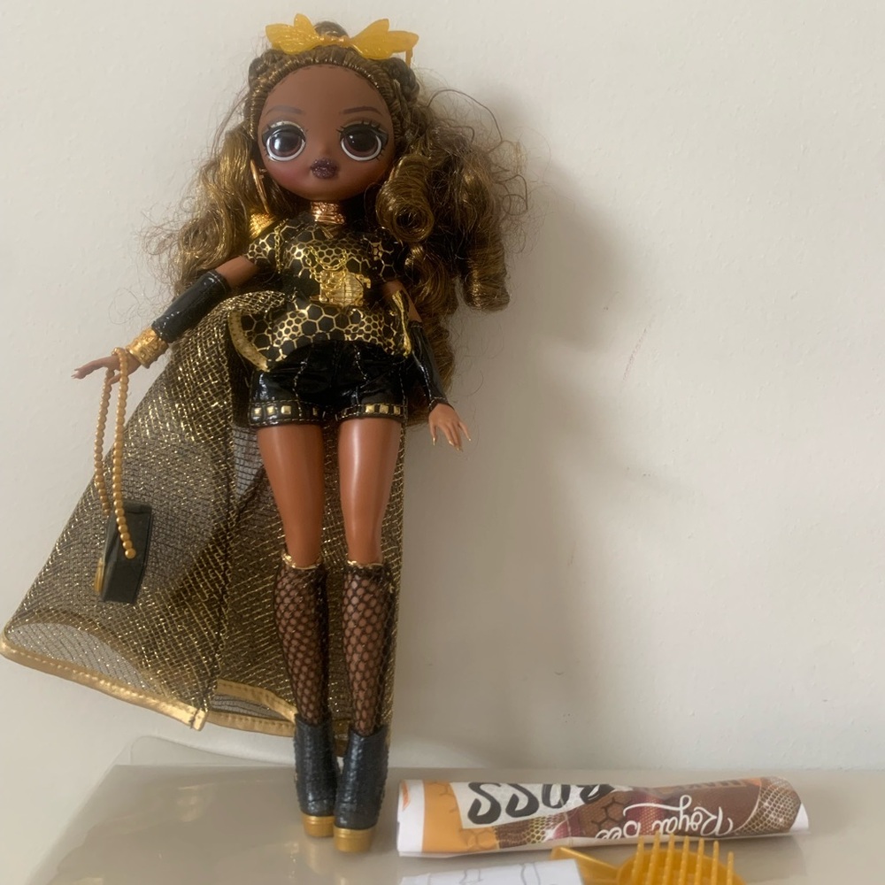 LOL O.M.G. FIERCE Royal Bee Doll